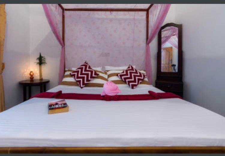 Sea Rock Beach Hotel Arugam Bay Dış mekan fotoğraf